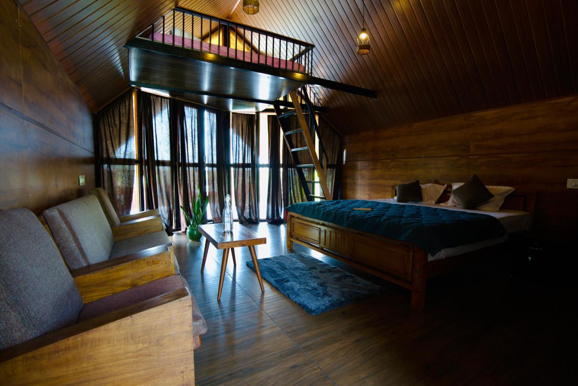 Tulsi Kayal Retreat Apartment Champakulam ภายนอก รูปภาพ
